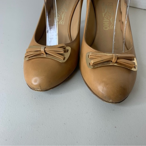 Salvatore Ferragamo Tan Brown Nude Bow Tie Front Party Pumps Heels Size 7 - Picture 15 of 16
